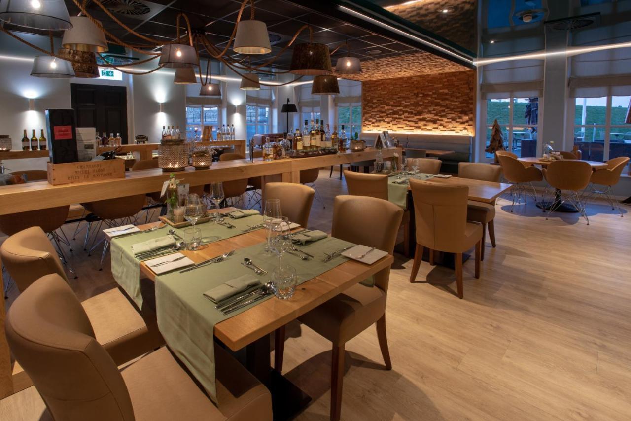 Hotel-Restaurant Termunterzijl Exteriör bild